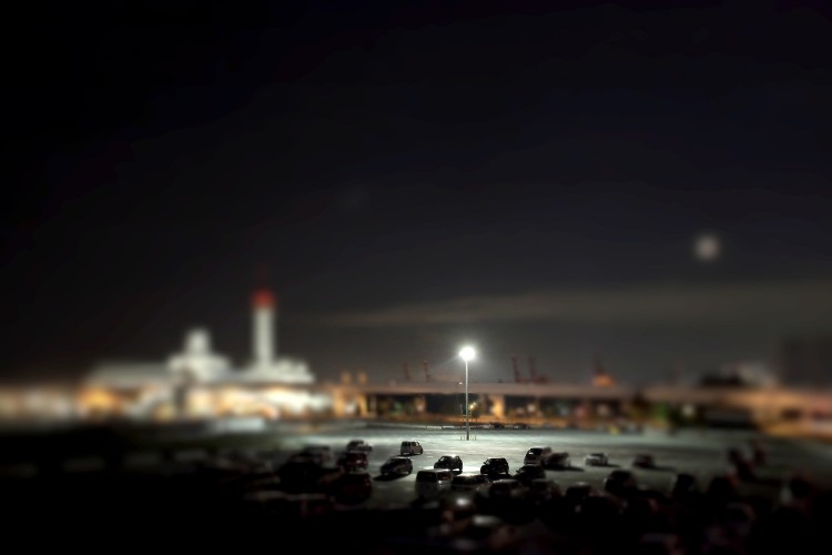 MOONLIGHT PARKING - 2119